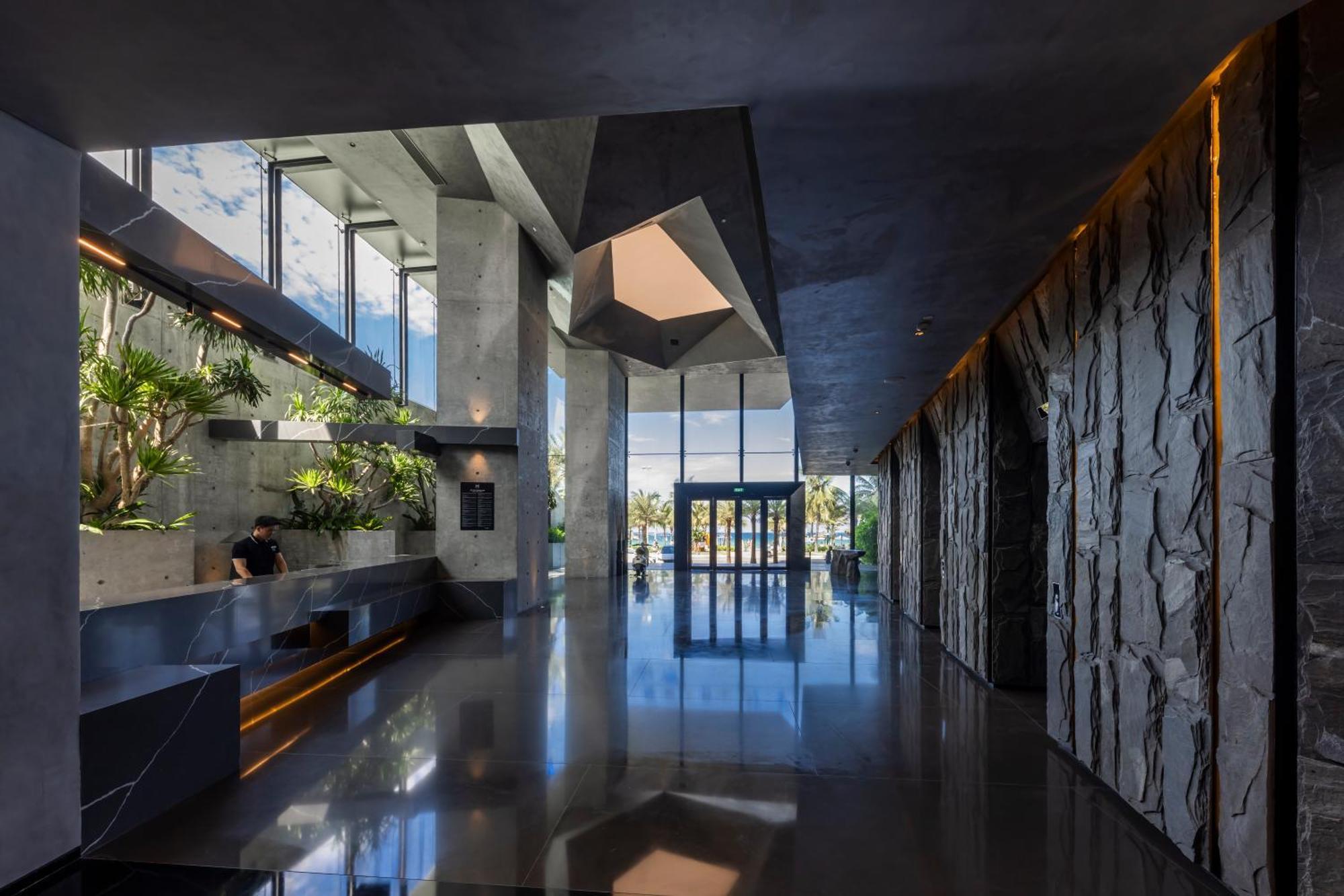 M Hotel Danang Esterno foto Interior of the hotel